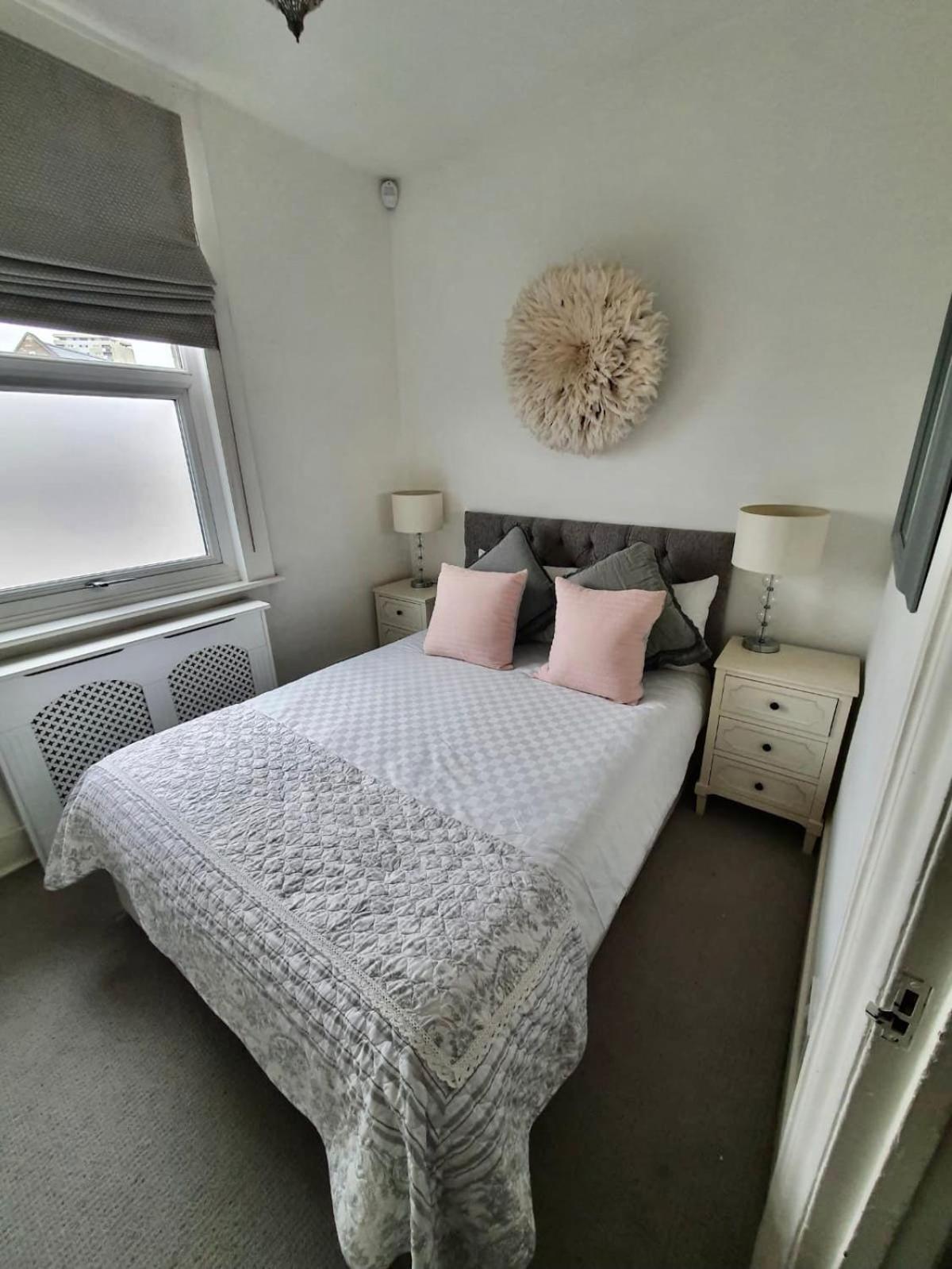 Elegant & Spacious 3 Bed Appartement Londen